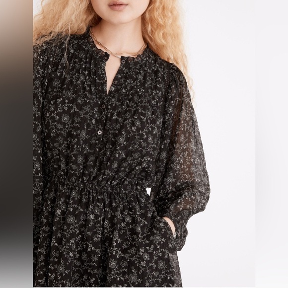 NWT Madewell Ruffle-Neck‎ Button-Front Mini Dress in
Dotted Vines - Size M - Picture 2 of 11